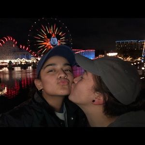 Meet your Posher, Maria